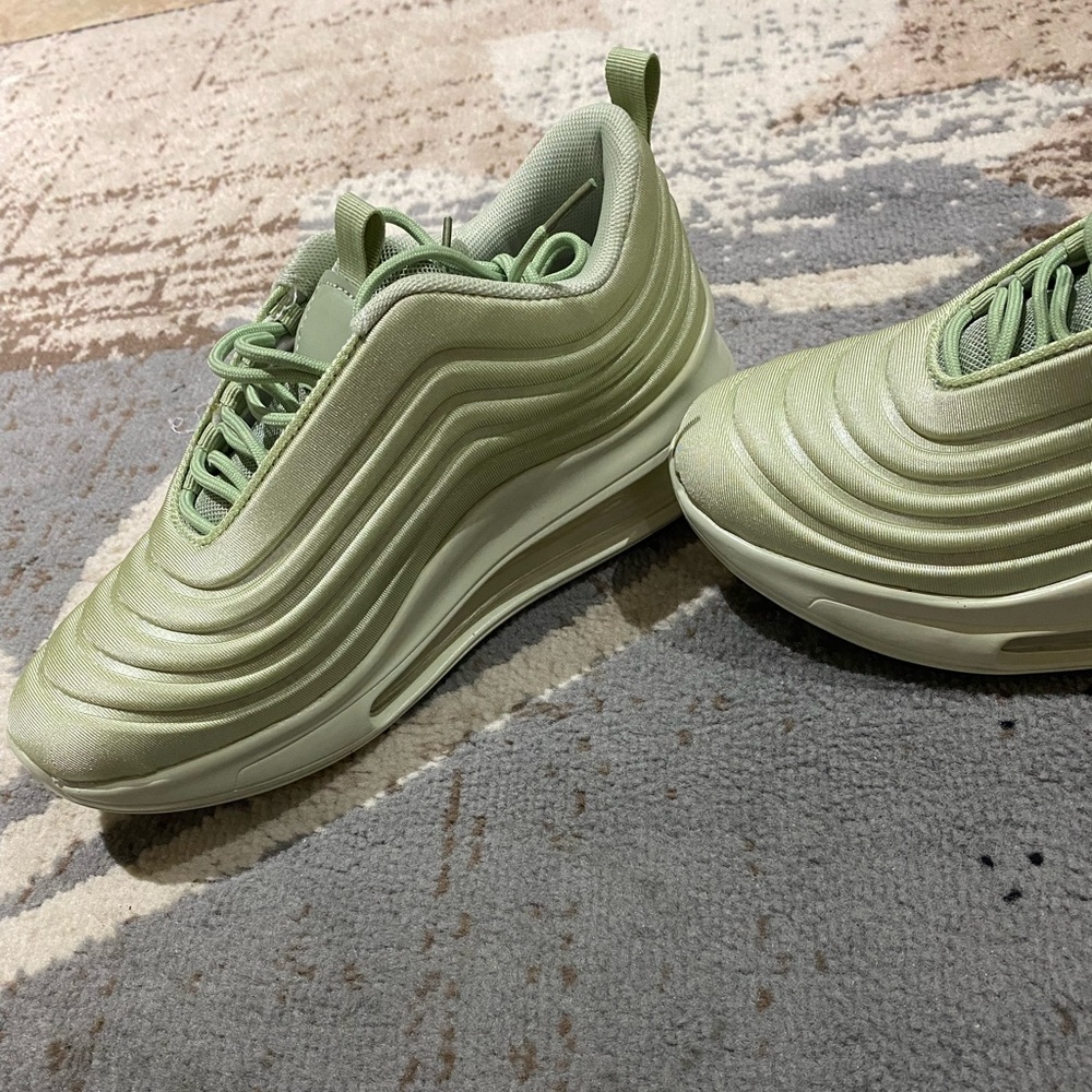 Green sneakers nwot